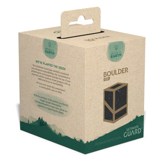 Ultimate Guard Return To Earth Boulder Deck Case 133+ in schwarzer Verpackung, nachhaltiges Design.