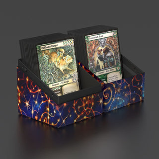 Ultimate Guard RTE Boulder 100+ mit Magic: The Gathering Karten in Bloomburrow-Design.
