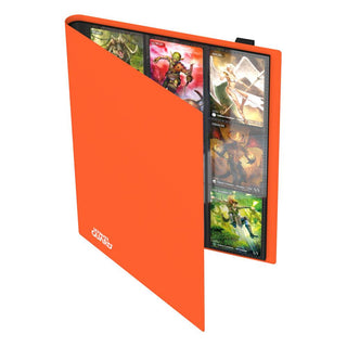 Orange Ultimate Guard Flexxfolio 360 Kartenmappe, geöffnet mit Sammelkarten sichtbar.