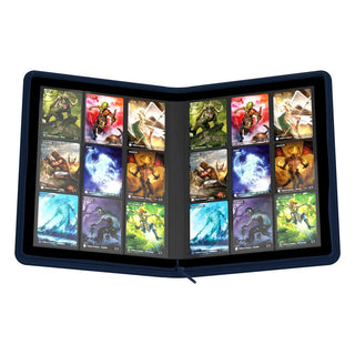 Ultimate Guard Zipfolio 360 Blau, geöffnet mit Sammelkarten in 18-Pocket-Seiten, XenoSkin-Einband.