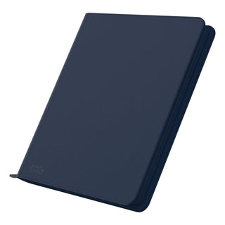 Blauer Ultimate Guard Zipfolio 480 Kartenordner mit XenoSkin-Einband und Reißverschluss, 24-Pocket-Design.