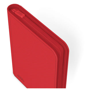 Rote Ultimate Guard Zipfolio 160 Kartenmappe mit XenoSkin-Einband und Reißverschluss, 8-Pocket-Design für Sammelkarten.