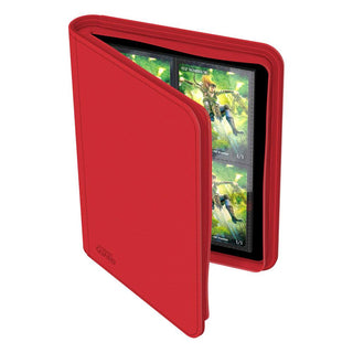 Rote Ultimate Guard Zipfolio 160 Kartenmappe mit XenoSkin, offen mit Kartenansicht.