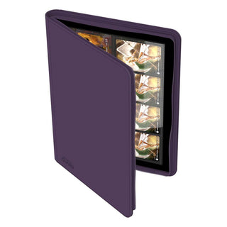 Violette Ultimate Guard Zipfolio 320 Kartenmappe mit XenoSkin-Einband und 16-Taschen-Seiten, leicht geöffnet.