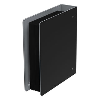 Schwarzer 3-Ring-Ordner von Ultimate Guard mit XenoSkin-Oberfläche, geeignet für Sammelkarten.