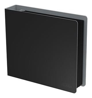 Schwarzer 3-Ringordner von Ultimate Guard mit XenoSkin-Einband für QuadRow Pocket Pages.