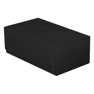 Schwarze Ultimate Guard Arkhive 800+ XenoSkin Box für 800+ Karten, ideal für Sammler.
