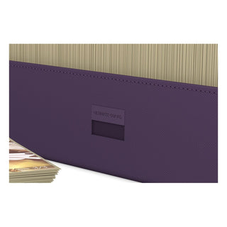 Violette Ultimate Guard Arkhive 800+ Box mit Kartenstapel, ideal für 800+ double-sleeved Karten.