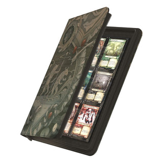 Ultimate Guard Zipfolio 360 Xenoskin mit Magic: The Gathering-Karten, Bloomburrow-Design, geöffnet.