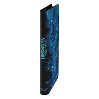 Ultimate Guard Zipfolio 360 Xenoskin "Duskmourn: House of Horror" in Blau, stehend, mit gruseligem Design.