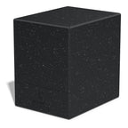 Schwarze Ultimate Guard Boulder Deck Box 133+ für TCG, nachhaltiges Design, ideal für Commander-Decks.