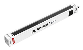 Verpackung der Ultimate Guard Spielmatte 60, schwarz, 61x61 cm, rutschfest, 2 mm dick.