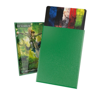 Grüne Ultimate Guard Cortex Sleeves für TCG-Karten, 100er Pack, mit Kartenbeispielen.