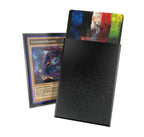 Ultimate Guard Cortex Sleeves, matt-schwarz, japanische Größe, für TCG-Karten, 60er-Pack, zeigt Karten in Schutzhüllen.