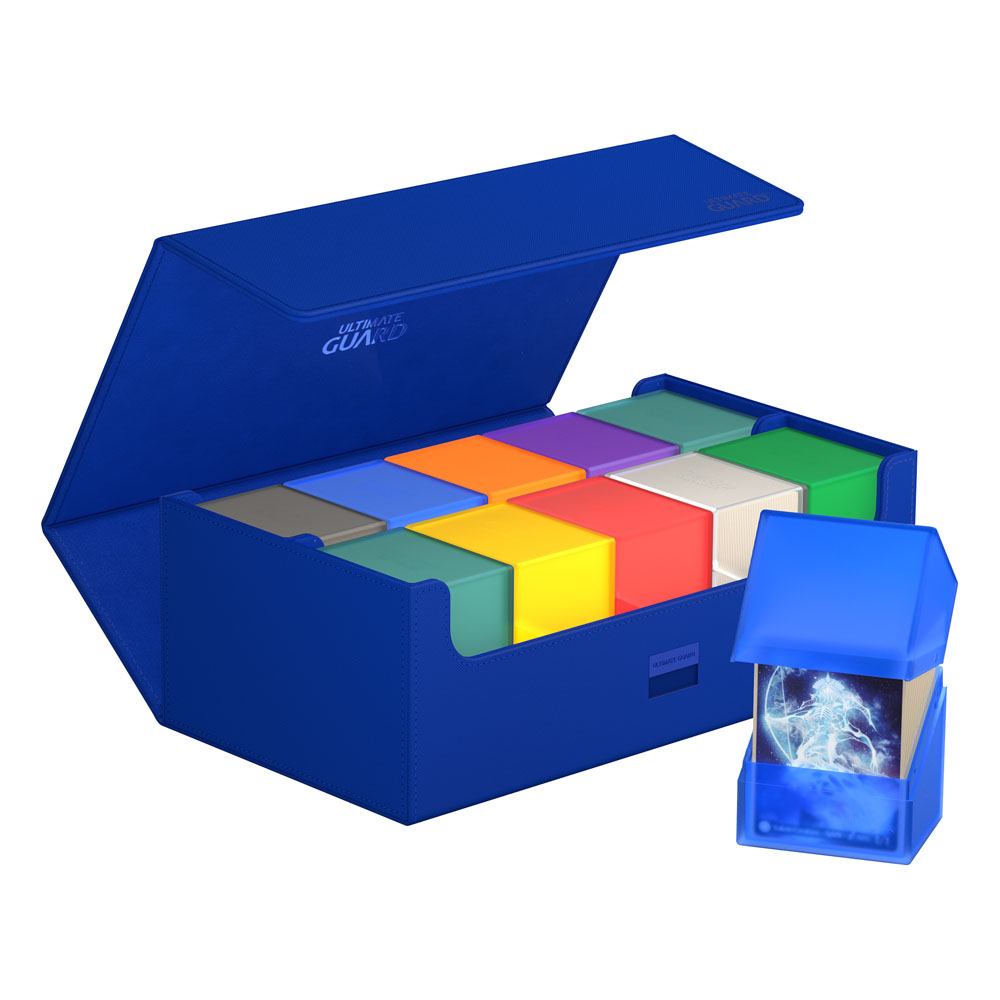 Blaue Ultimate Guard Arkhive 800+ Box, offen mit bunten Kartenboxen, geeignet für 800+ Karten, doppelt gesleeved.