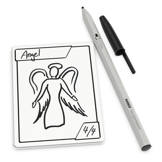 Ultimate Guard Multi Tokens mit Stift, zeigt handgezeichneten Engel-Token, ideal für Kartenspiele und Notizen.
