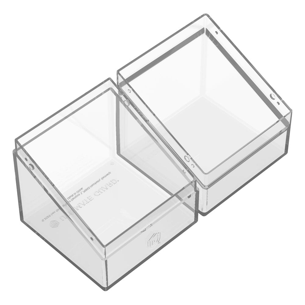 Transparente Ultimate Guard Boulder 100+ Deck-Box, geöffnet, zeigt klare Sicht auf Karteninhalt.