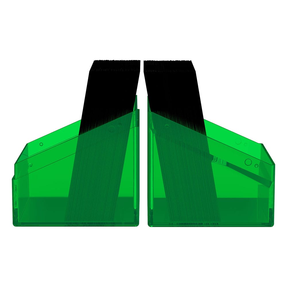 Transparente grüne Kartenbox Ultimate Guard Boulder 100+ Clear, geöffnet mit Karten sichtbar.