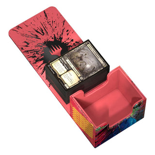 Ultimate Guard Sidewinder 100+ Xenoskin Deck-Box in Rot mit Karten, ideal für Magic: The Gathering Commander-Decks.