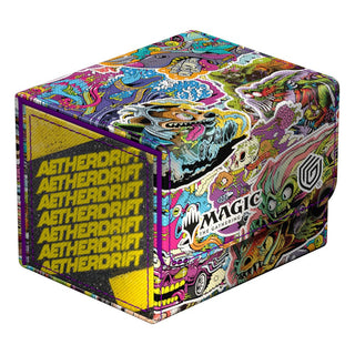 Bunte Ultimate Guard Sidewinder 100+ Xenoskin Deck-Box mit Magic: The Gathering Aetherdrift Design.