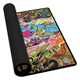Bunte Magic: The Gathering Play-Mat "Aetherdrift" von Ultimate Guard mit lebhaftem, fantasievollem Design.