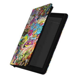 Buntes Ultimate Guard Zipfolio 360 Xenoskin mit Magic: The Gathering "Aetherdrift" Design, geöffnet.