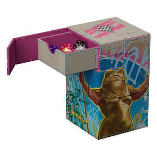 Ultimate Guard Flip'n'Tray 100+ Xenoskin Deck-Box mit Magic: The Gathering Aetherdrift Artwork, geöffnete Schublade.