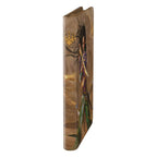 Ultimate Guard Zipfolio 360 Xenoskin Sammelkartenordner, Magic: The Gathering Design, seitliche Ansicht.