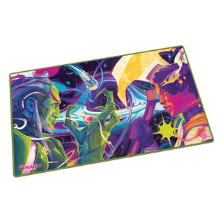 Magic: The Gathering Play-Mat "Edge of Eternities" mit Haliya und Tezzeret, 61x35 cm, rutschfest, von Ultimate Guard.