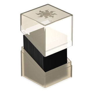Ultimate Guard Boulder 100+ Hybrid Deckbox, transparent mit Plains-Symbol, für Magic: The Gathering Karten.