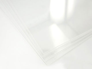 Vier transparente Seitenpaneele für Ultimate Guard Supreme Display Case.